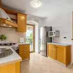 42 * Labin (Istria)