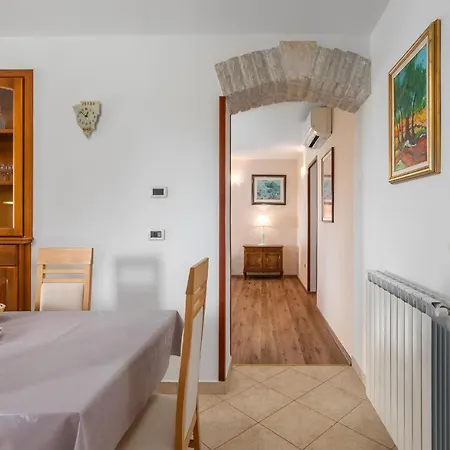 Prázdninový dům 42