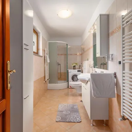 Prázdninový dům 42 Labin (Istria)
