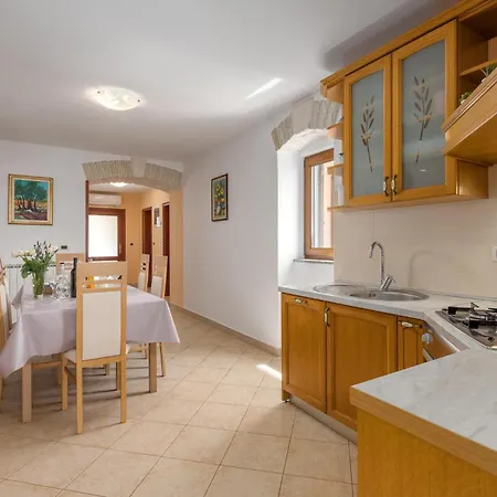 Prázdninový dům 42 Labin (Istria)